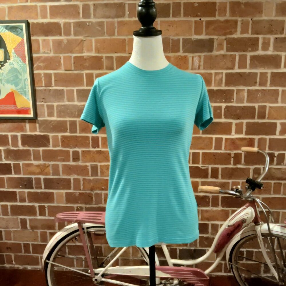 Eddie Bauer💙 Womens Blue Striped Shirt Soft Stretchy Tee Shirt Short Sleeve Top - Picture 2 of 10